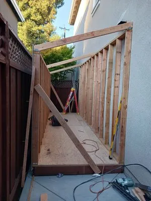 David's Home Improvement Service Logo