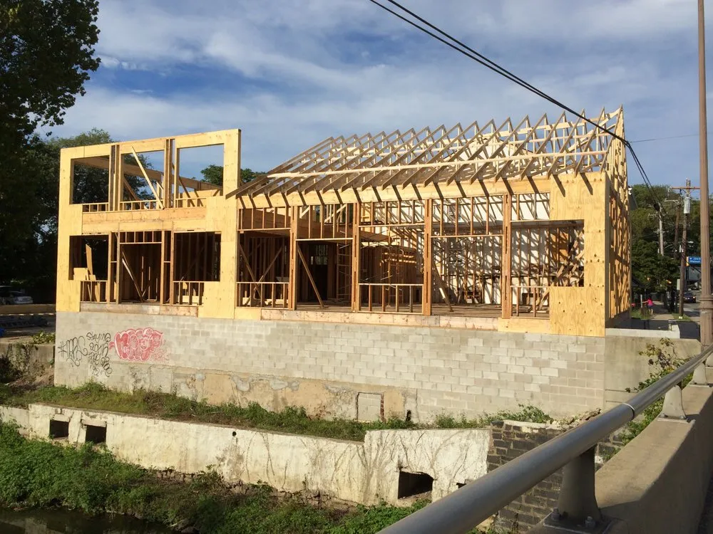 Licensed electrician providing electrical repair in Bridgeport, PA - Davidson Electric & Construction