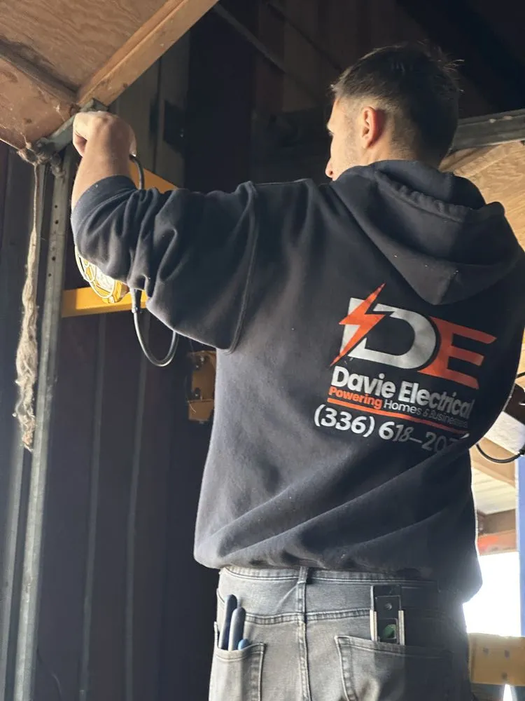 Slide of Davie Electrical