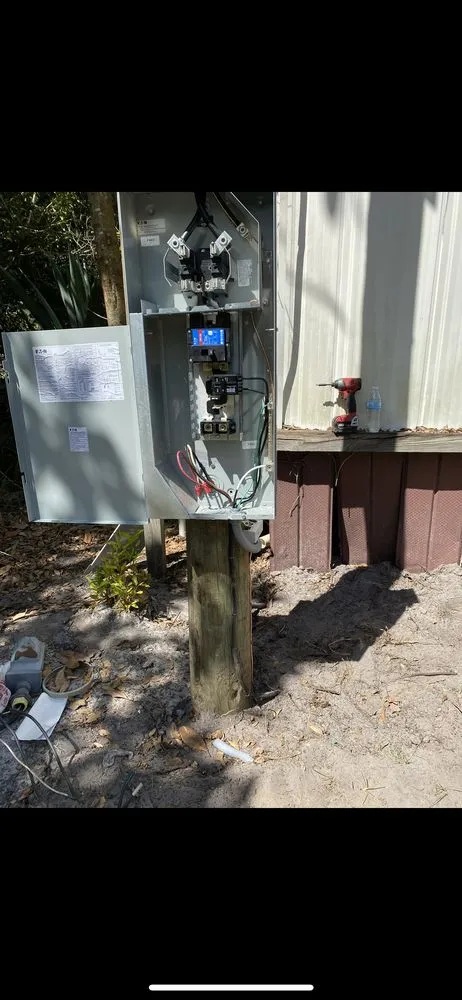 Slide of Davis Electric Services