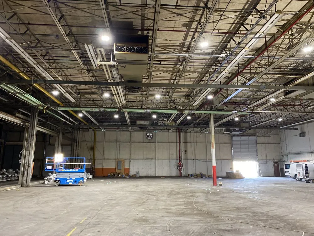 Slide of Day and Night Service Solutions