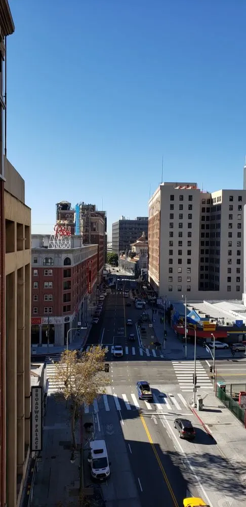 Slide of Daylight Electric