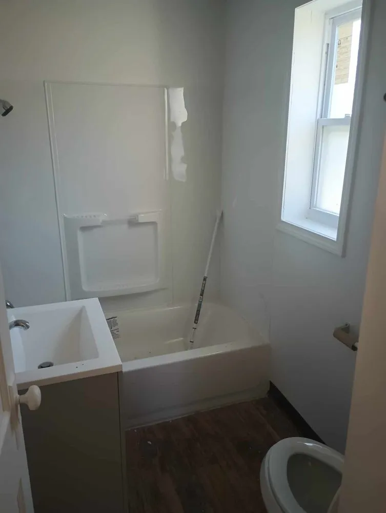 Slide of Dayton Strong Construction