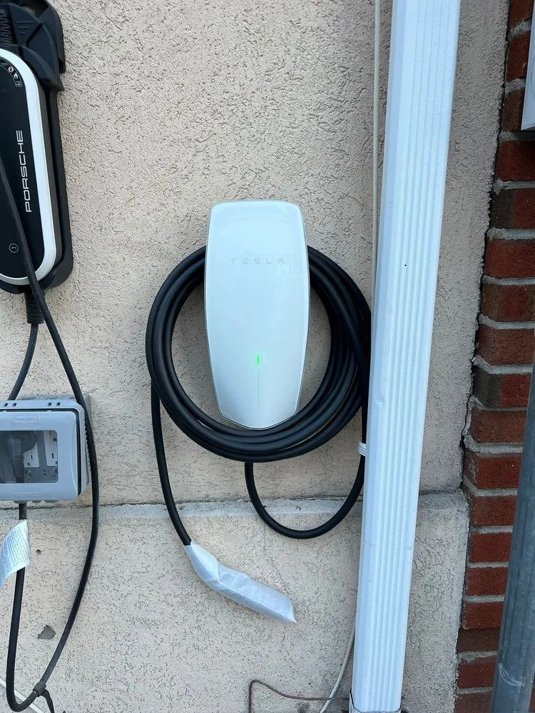 Slide of DB Electric