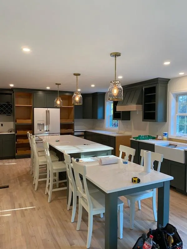 Slide of D.B. Lunt Electrical Contractors