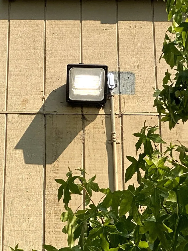 Slide of D&C Electric