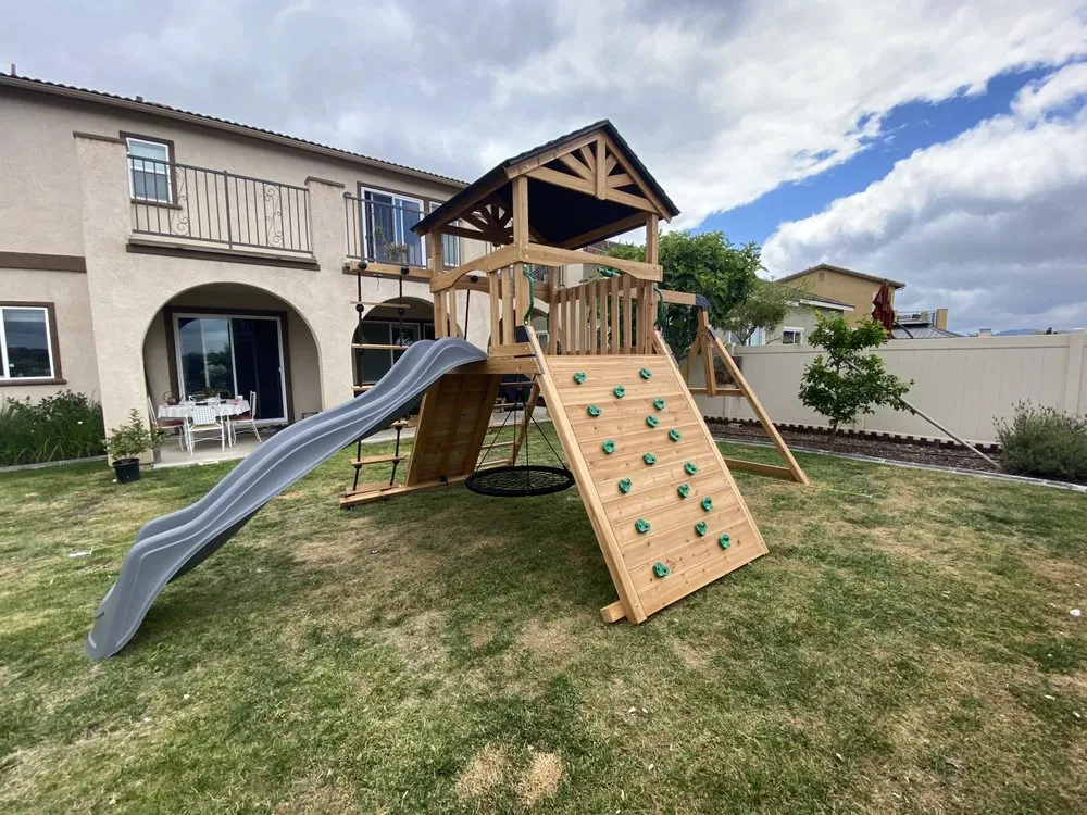 Slide of D&C Services