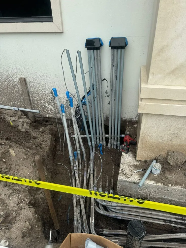 Expert emergency electrical service in Greenacres, FL by DCM Electrical & Hvac Mantenance Service