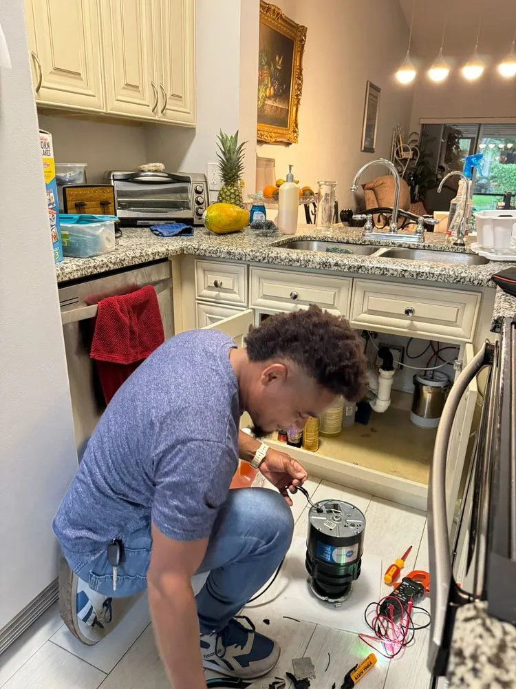 Slide of DCM Electrical & Hvac Mantenance Service