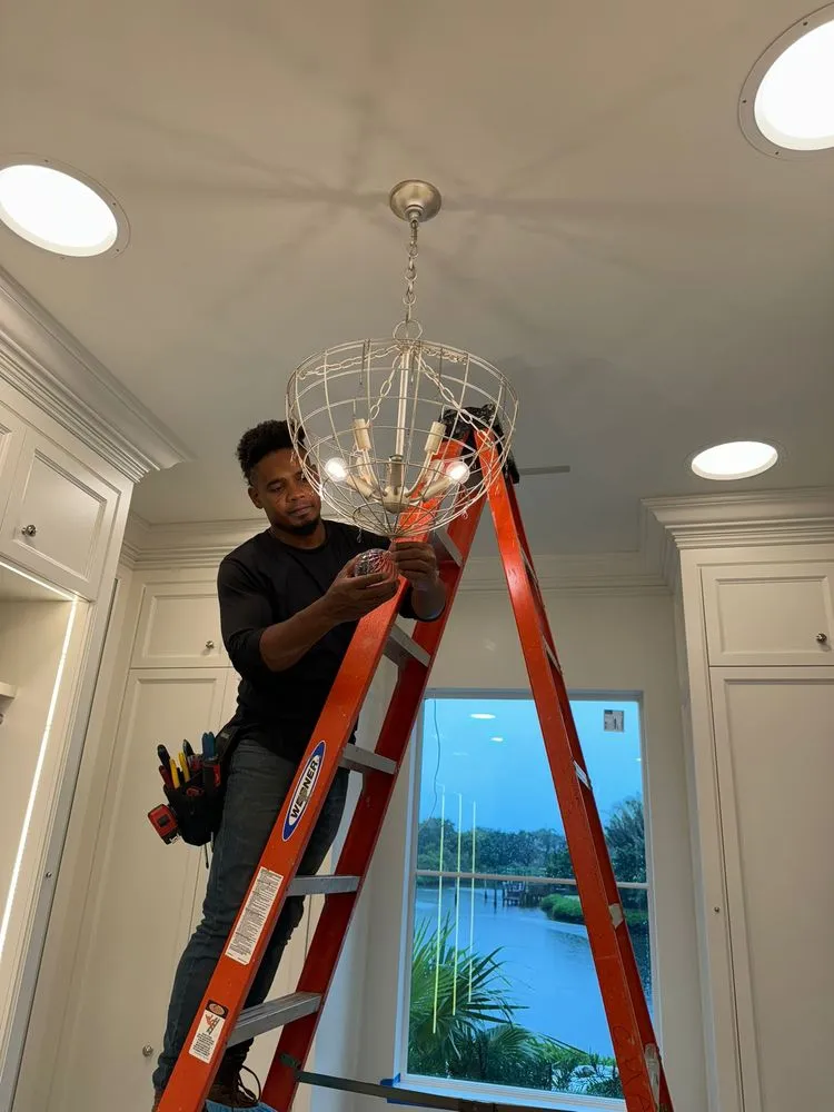 Slide of DCM Electrical & Hvac Mantenance Service