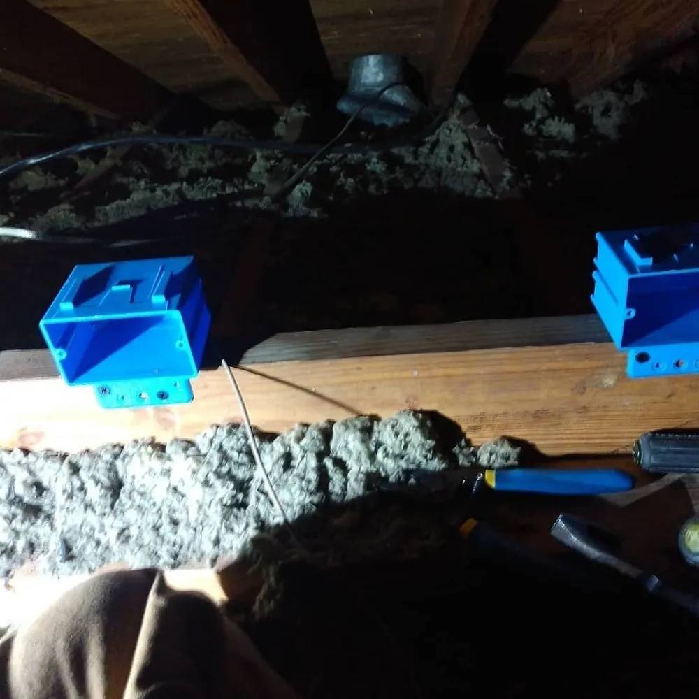 Slide of DCRelectric