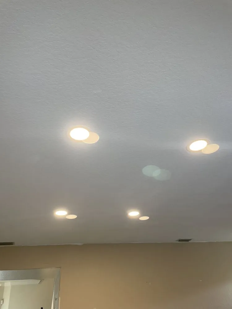 Licensed lighting installation experts serving Ona, FL - D&D Electric & Air Conditioning
