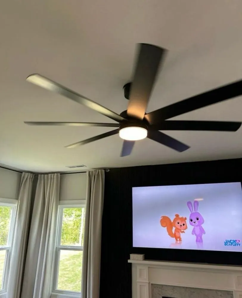 Slide of D&D Electric