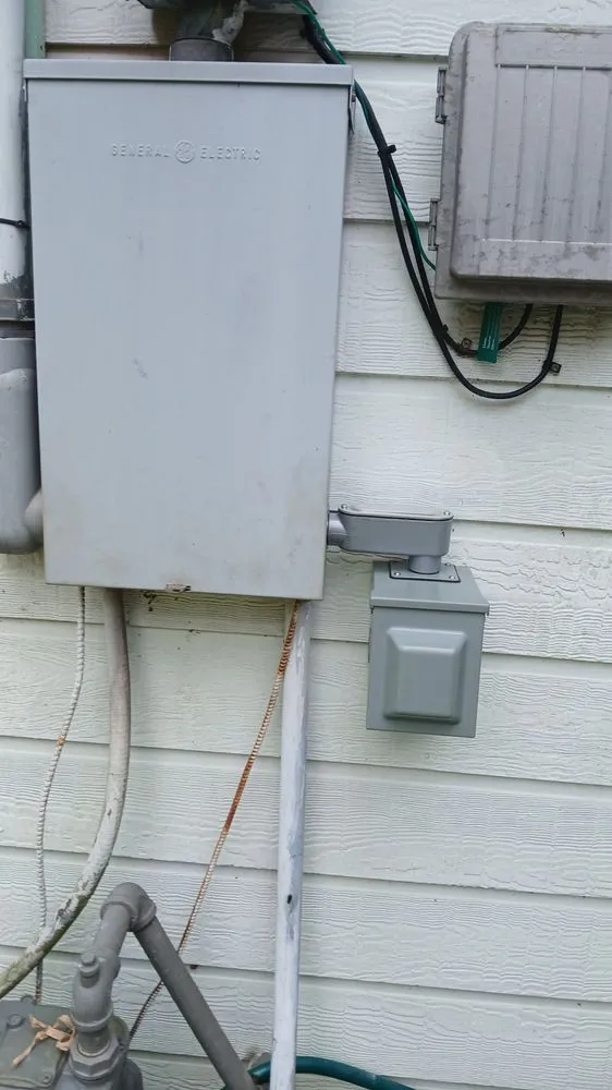 Slide of D&D Electrical Installation