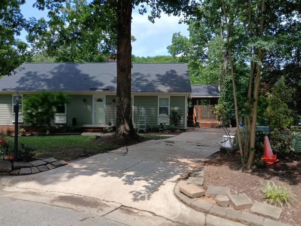 Licensed outlet and switch repair service in ,  - D&D Handyman Services