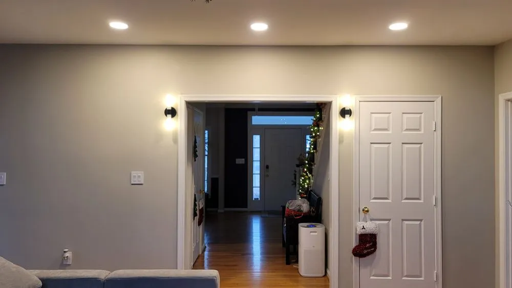 Slide of D&D Technology