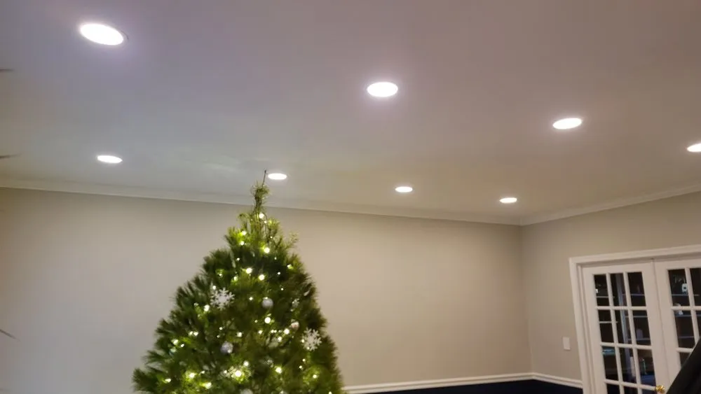 Slide of D&D Technology