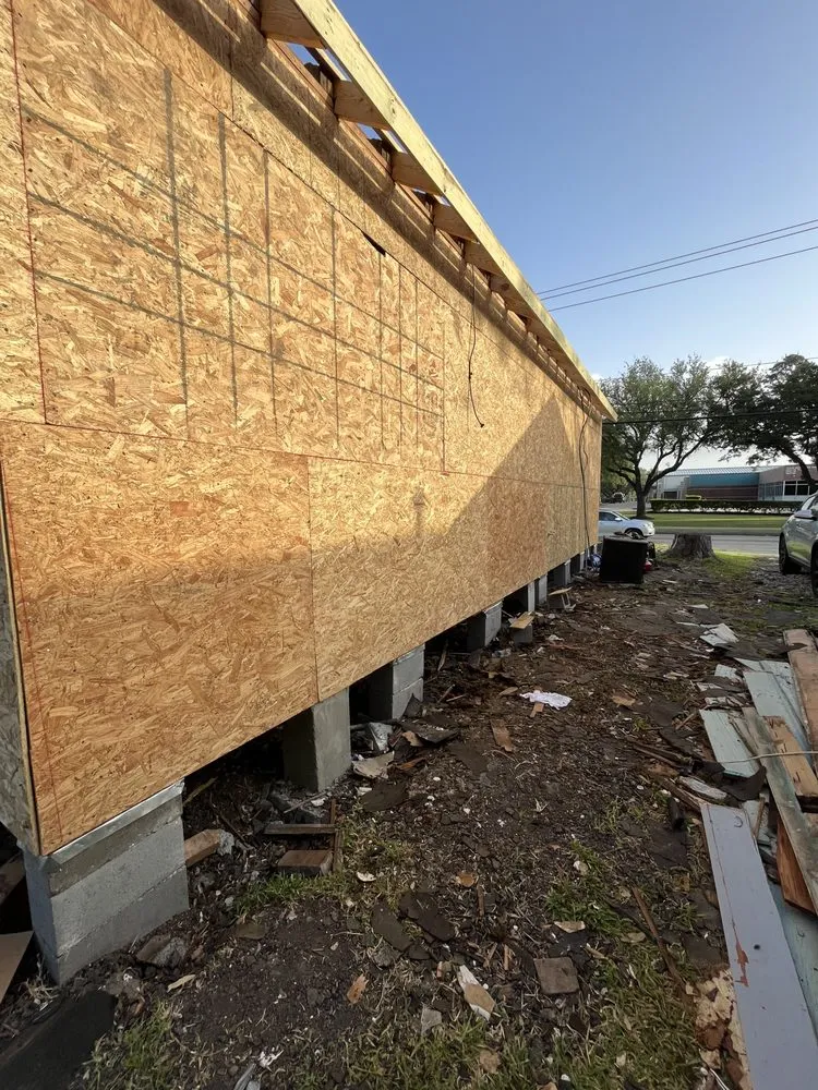 Slide of DDS Contractors