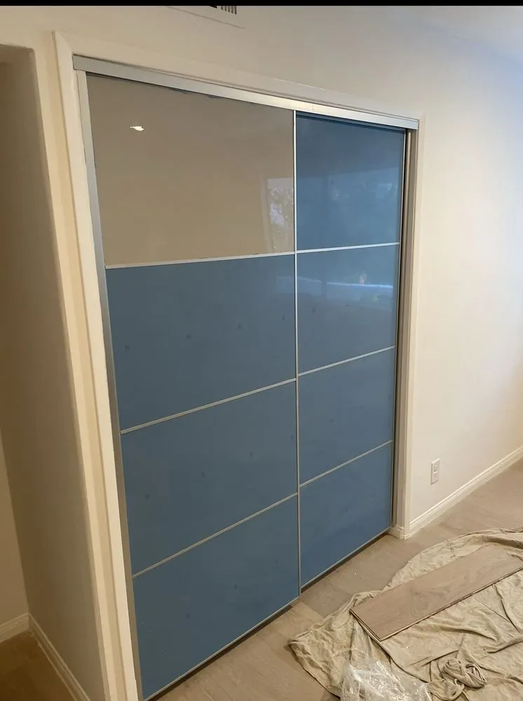 Slide of De La Torre Construction