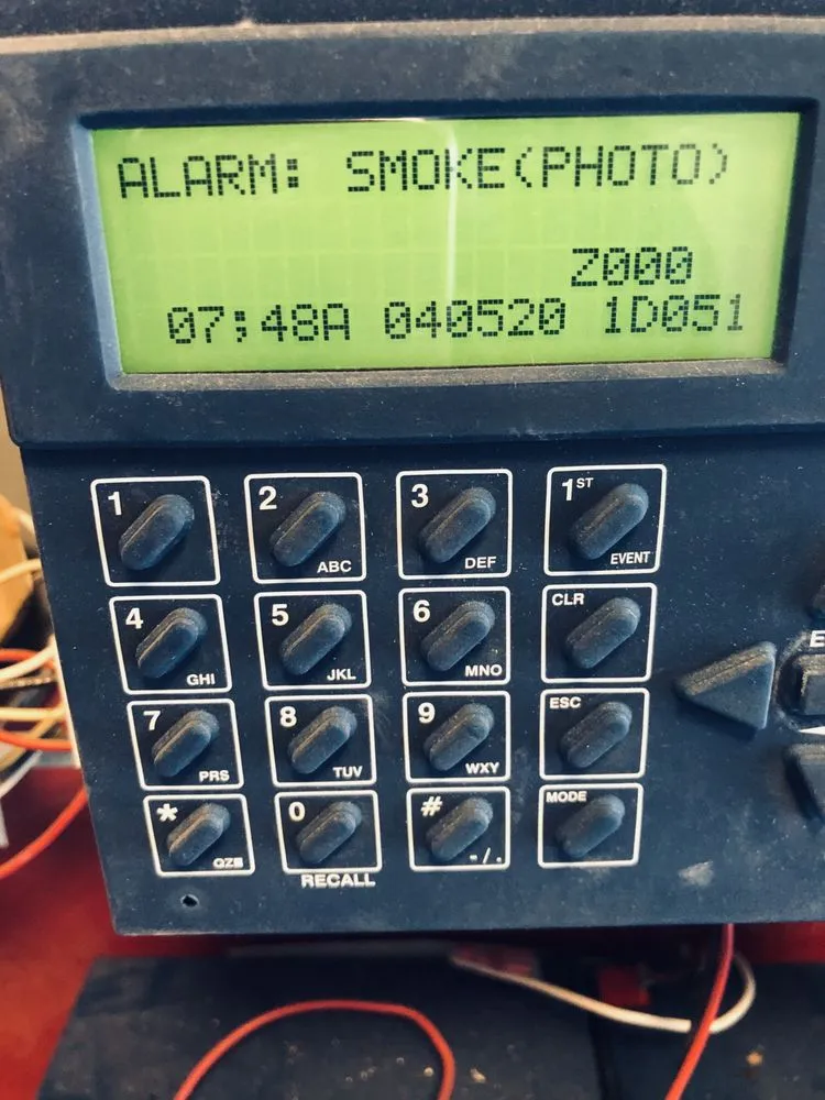 Slide of De La Vara Electric