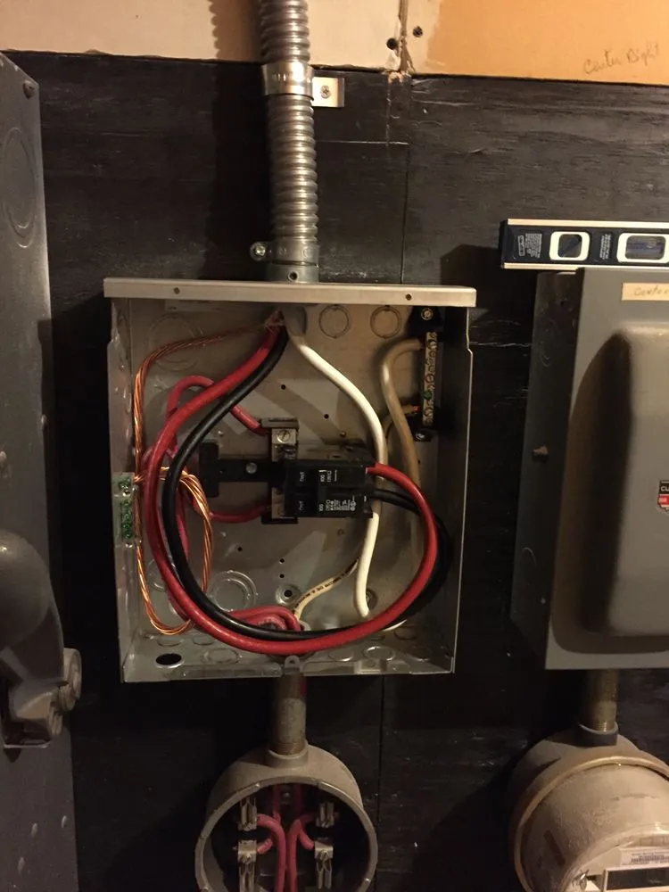 Slide of De La Vara Electric