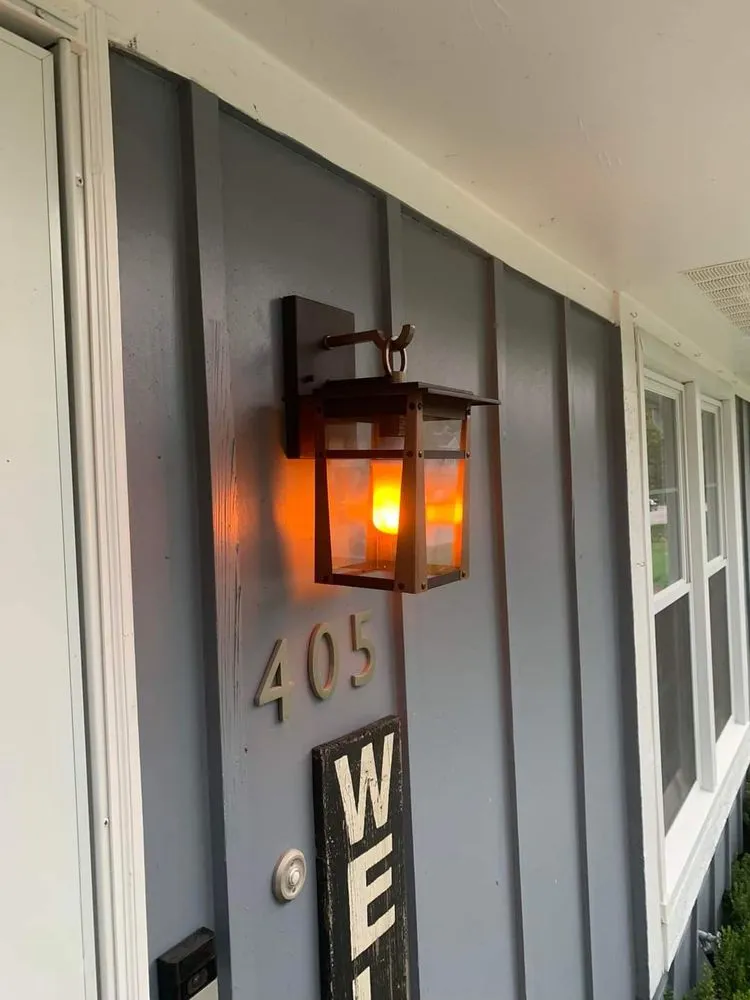 Slide of De-Lighted Electric