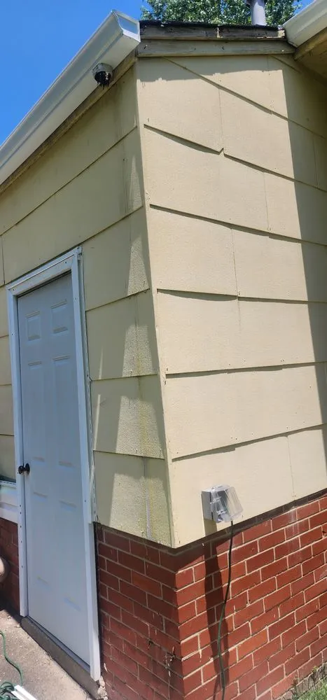 Affordable electrician providing outlet and switch repair in Winston-Salem, NC - Deals Home Repairs and Maintenance Services