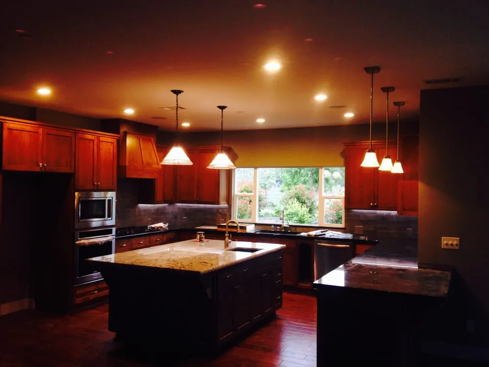 Slide of Dean's Electrical Services