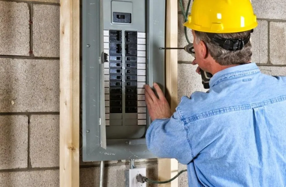 Slide of Deary Electric & Renovations