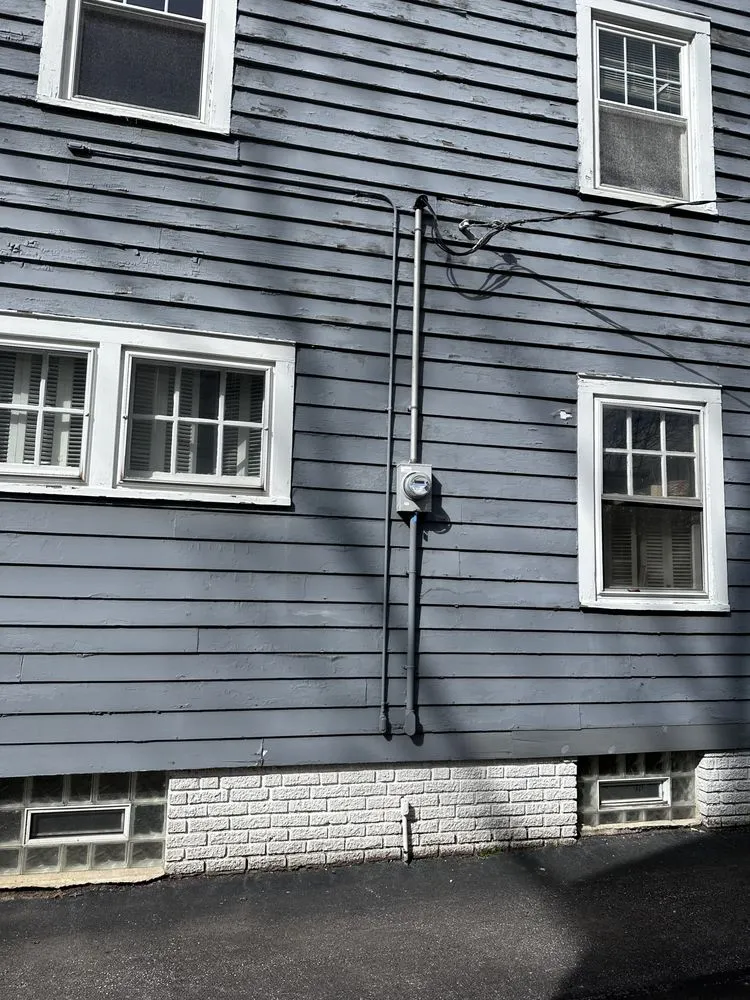 Slide of DEC Electric