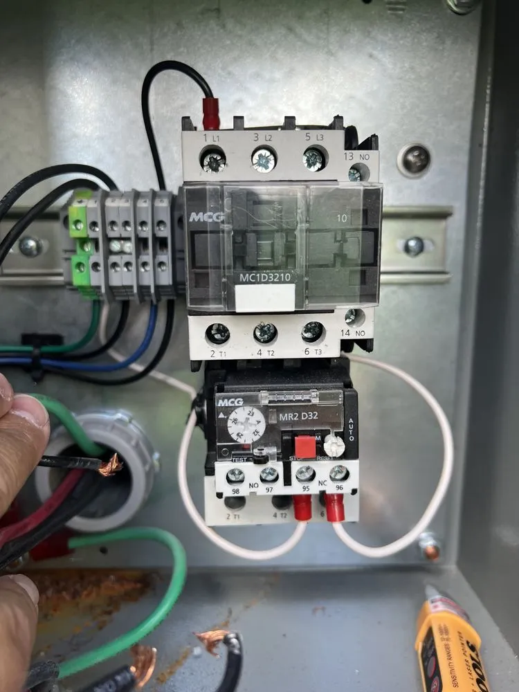 Slide of DEC Electric