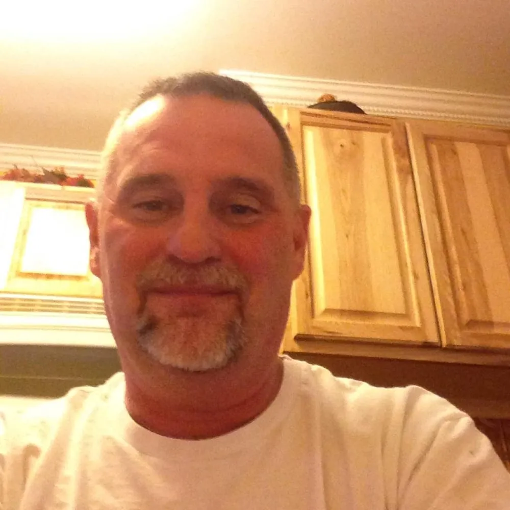 Reliable lighting installation service in Latonia, KY - Deckard Electric
