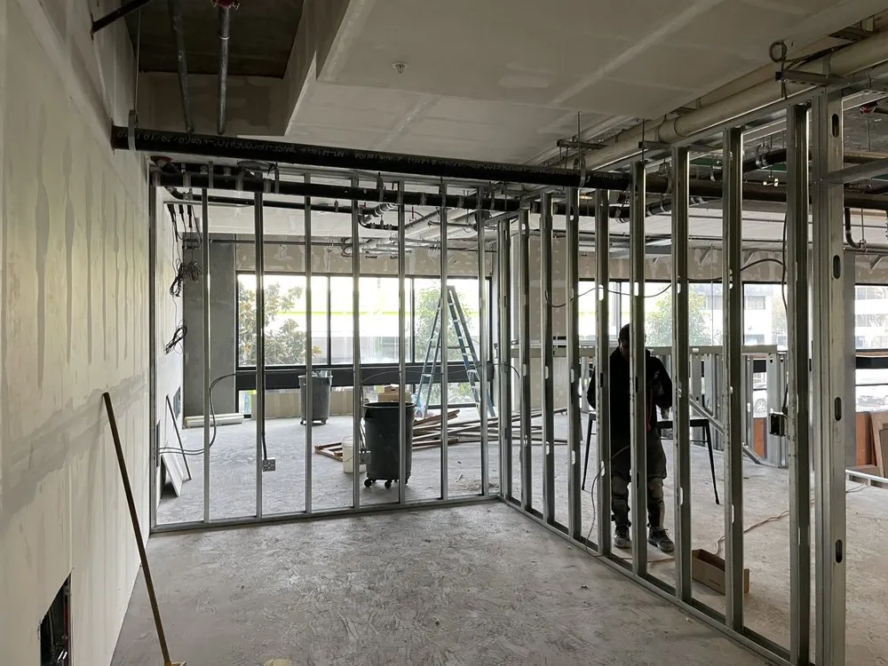 Slide of Degante Electric