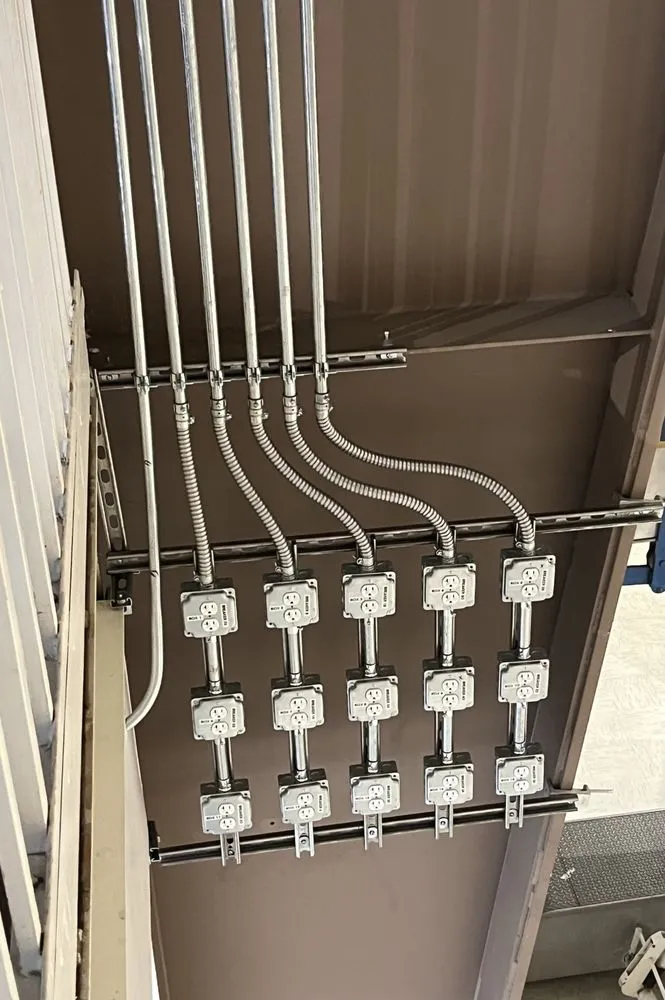 Slide of DeGraaf Electrical Services