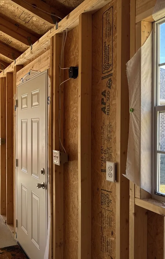 Slide of DeGraaf Electrical Services