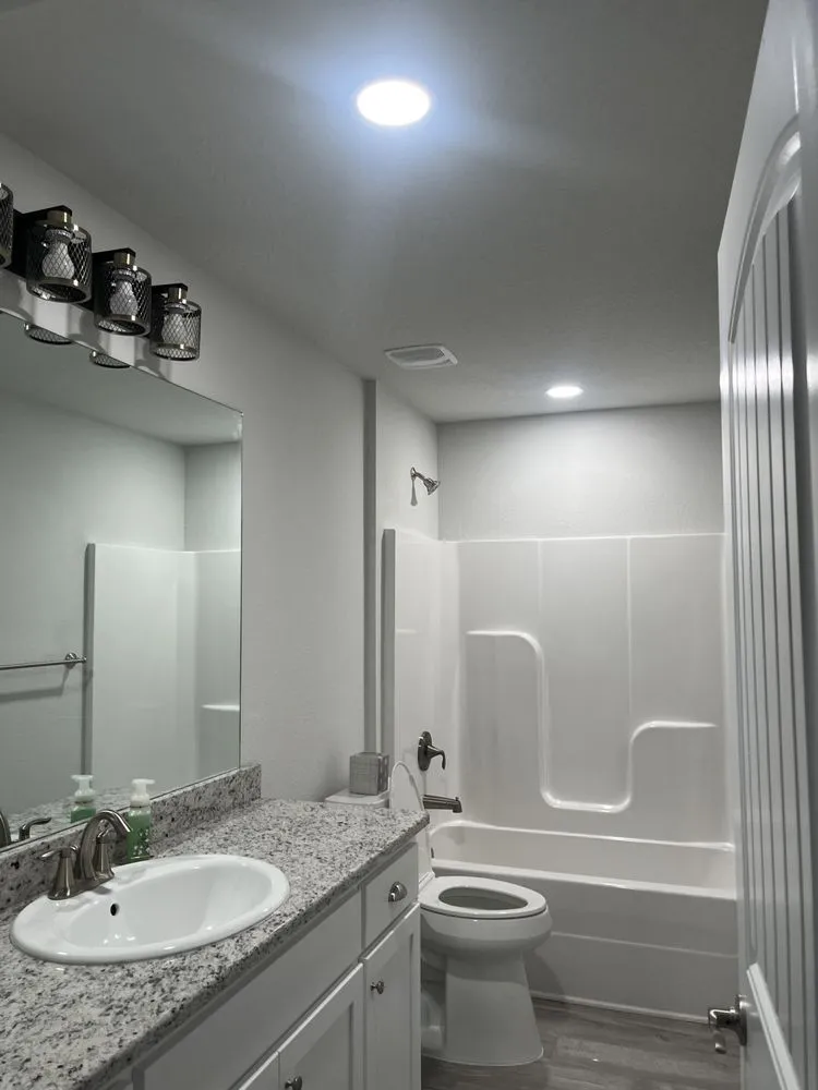 Slide of DeGraaf Electrical Services