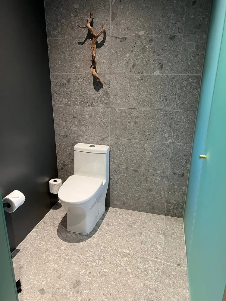 Slide of Deinhard Electric