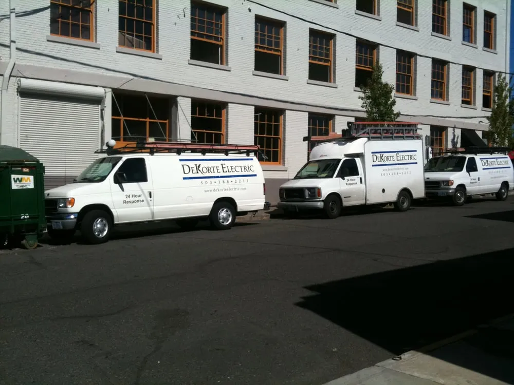 Slide of Dekorte Electric