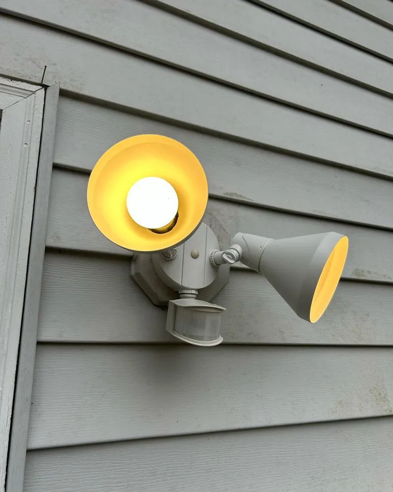 Slide of Del Rey Electrician Service