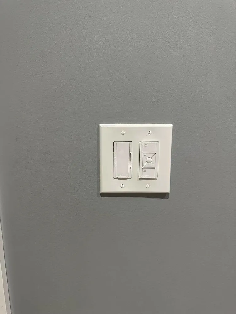 Slide of Del Rey Master Electrician