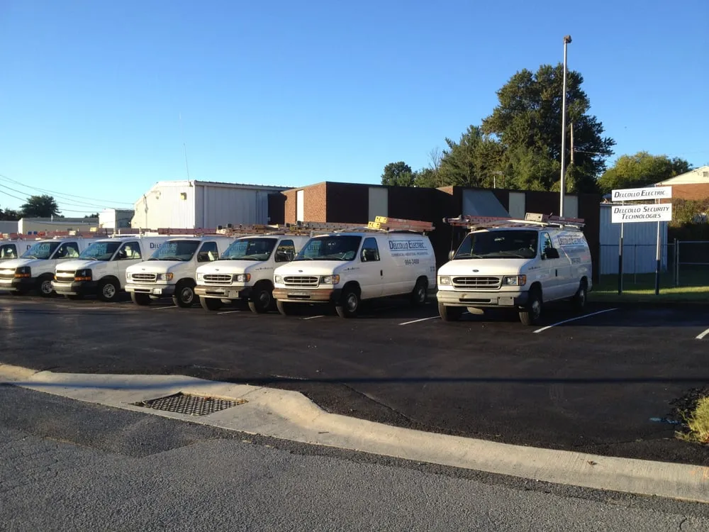 Slide of Delcollo Electric