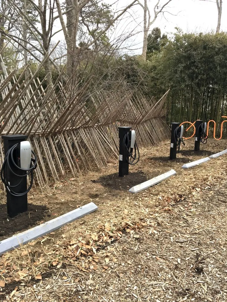 Slide of DelCore Electric