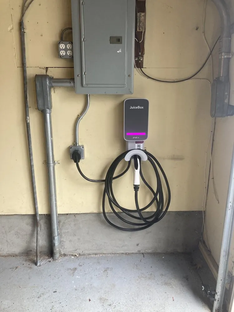 Slide of DelCore Electric