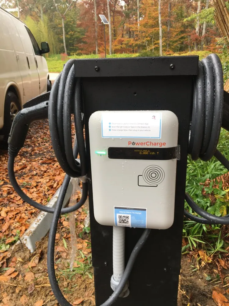 Slide of DelCore Electric