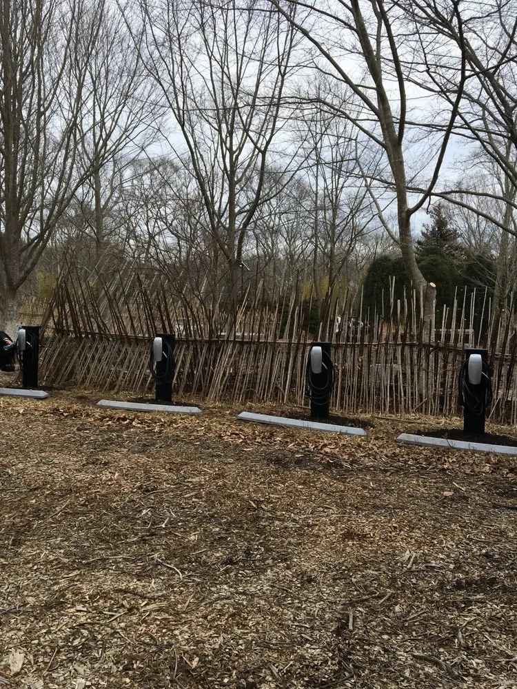 Slide of DelCore Electric