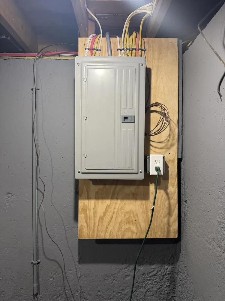 Slide of Dell Anno Electric