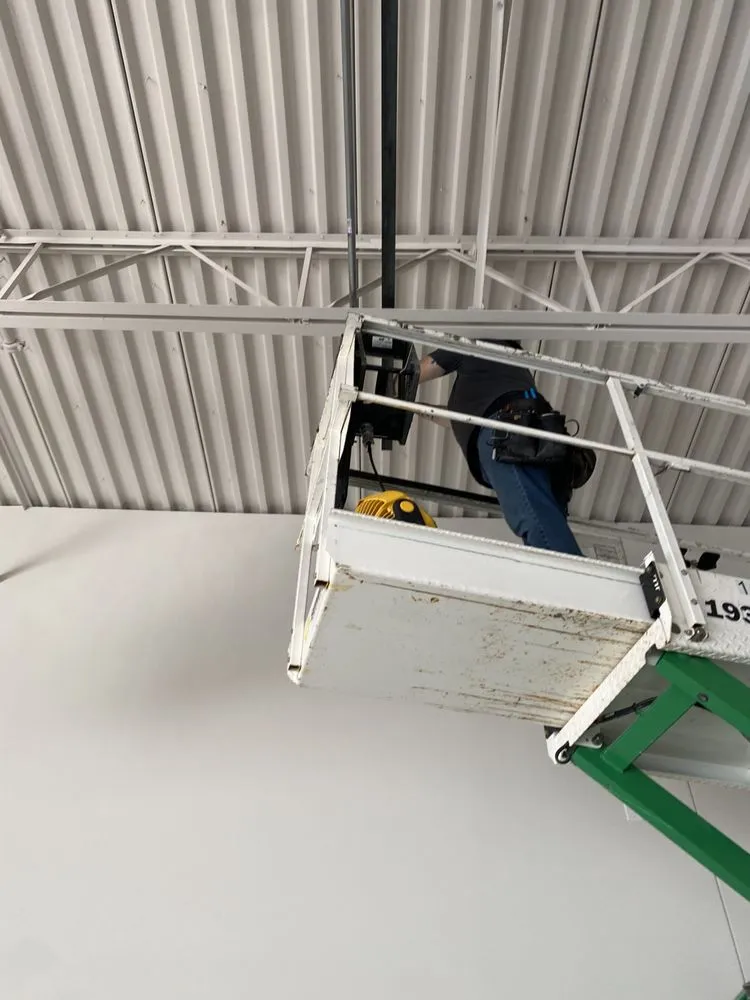 Slide of Delmayo Electric