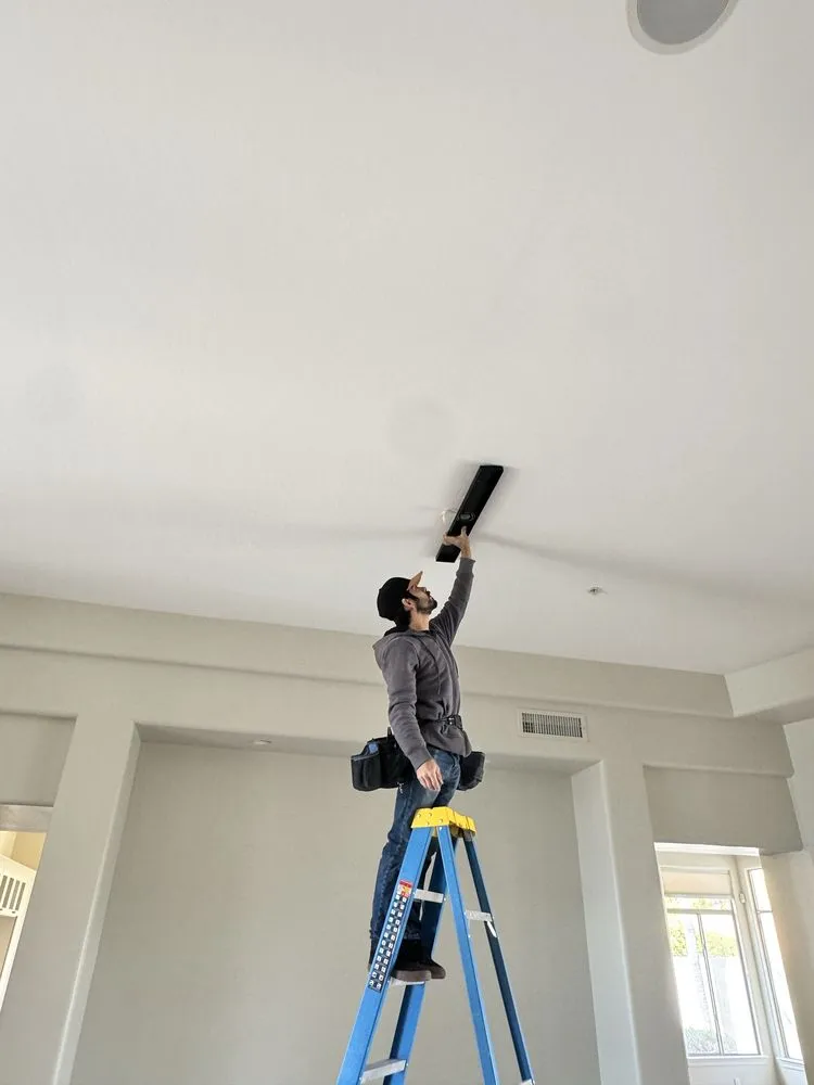 Slide of Delmayo Electric