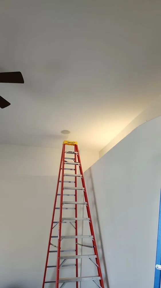 Slide of Delmayo Electric