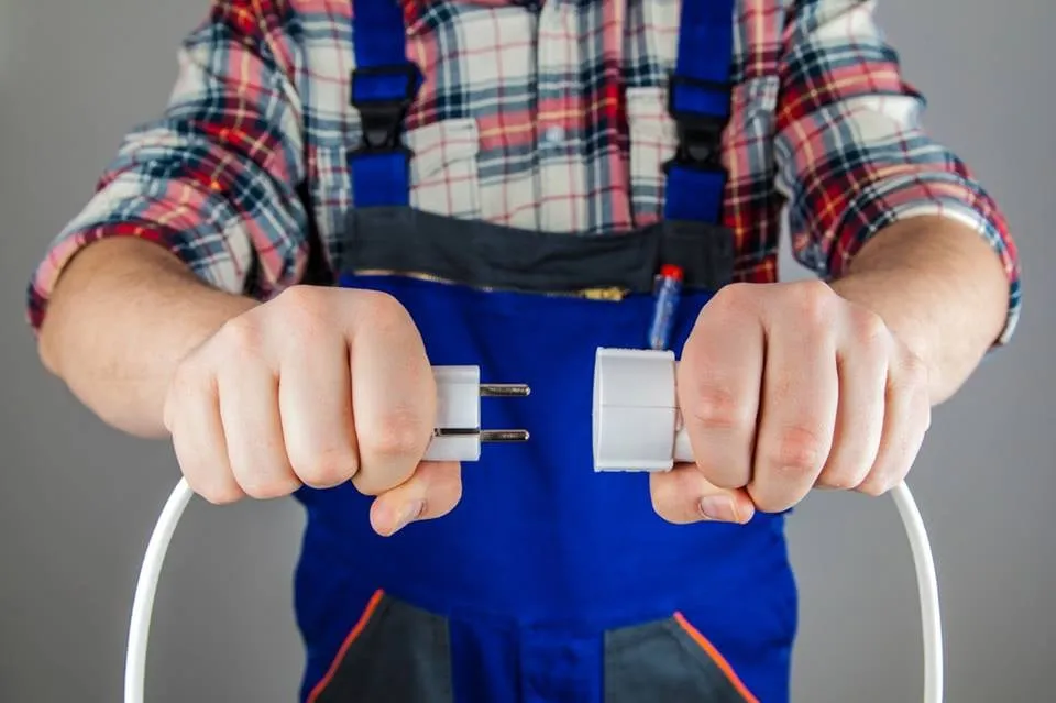 Professional electrical repair service in Sunset Park, NY - Delrosario Electric